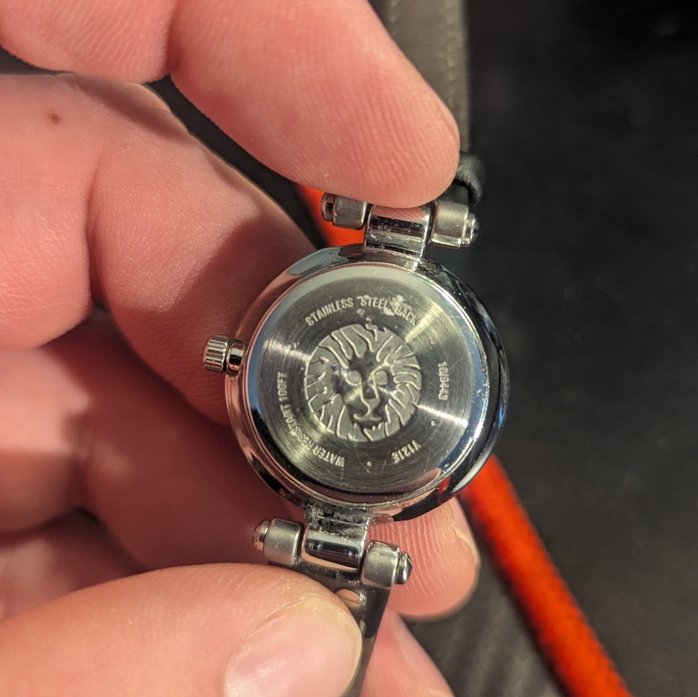 Anne Klein Watch - Picture 4 of 5